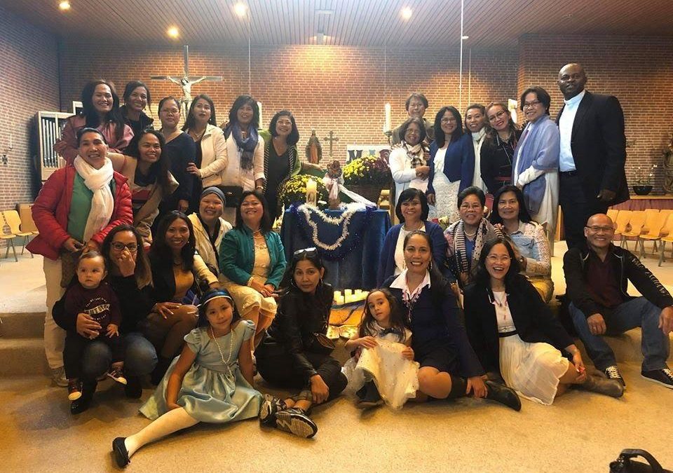 Filipino community of Gouda celebrates ‘Living Rosary’